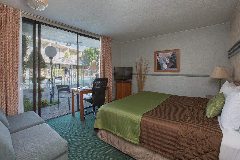 Travelodge Hotel At Lax Los Angeles Værelse billede