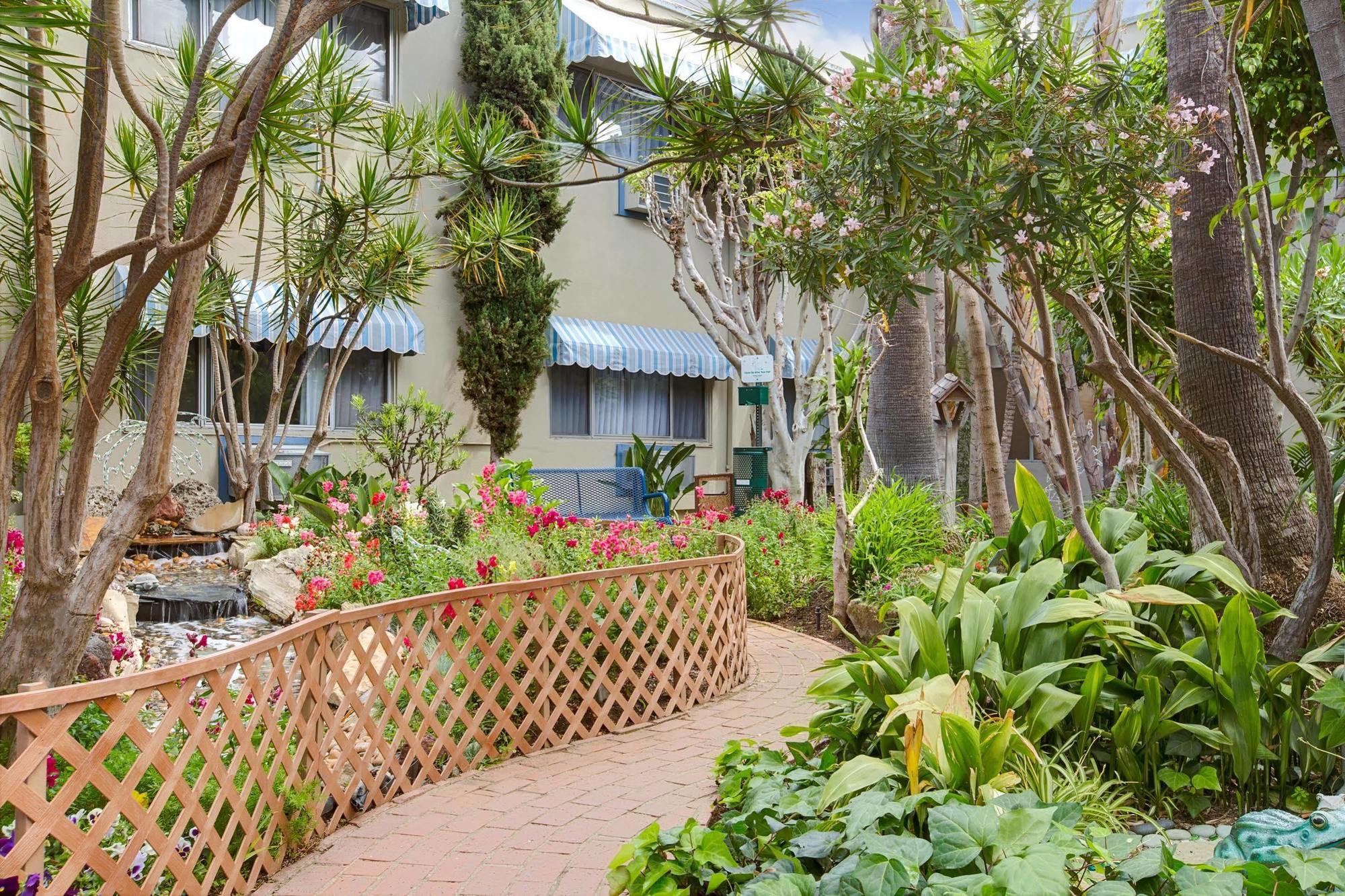 Travelodge Hotel At Lax Los Angeles Eksteriør billede
